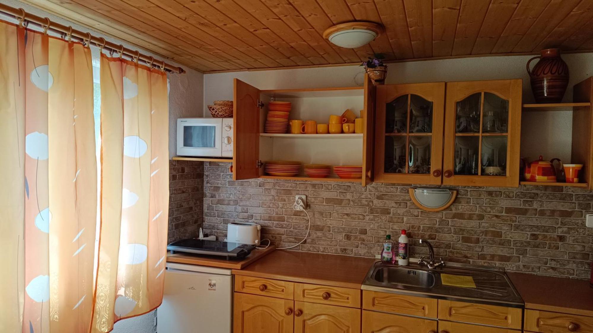 Chata Lazne Evzenie Klášterec nad Ohří Esterno foto