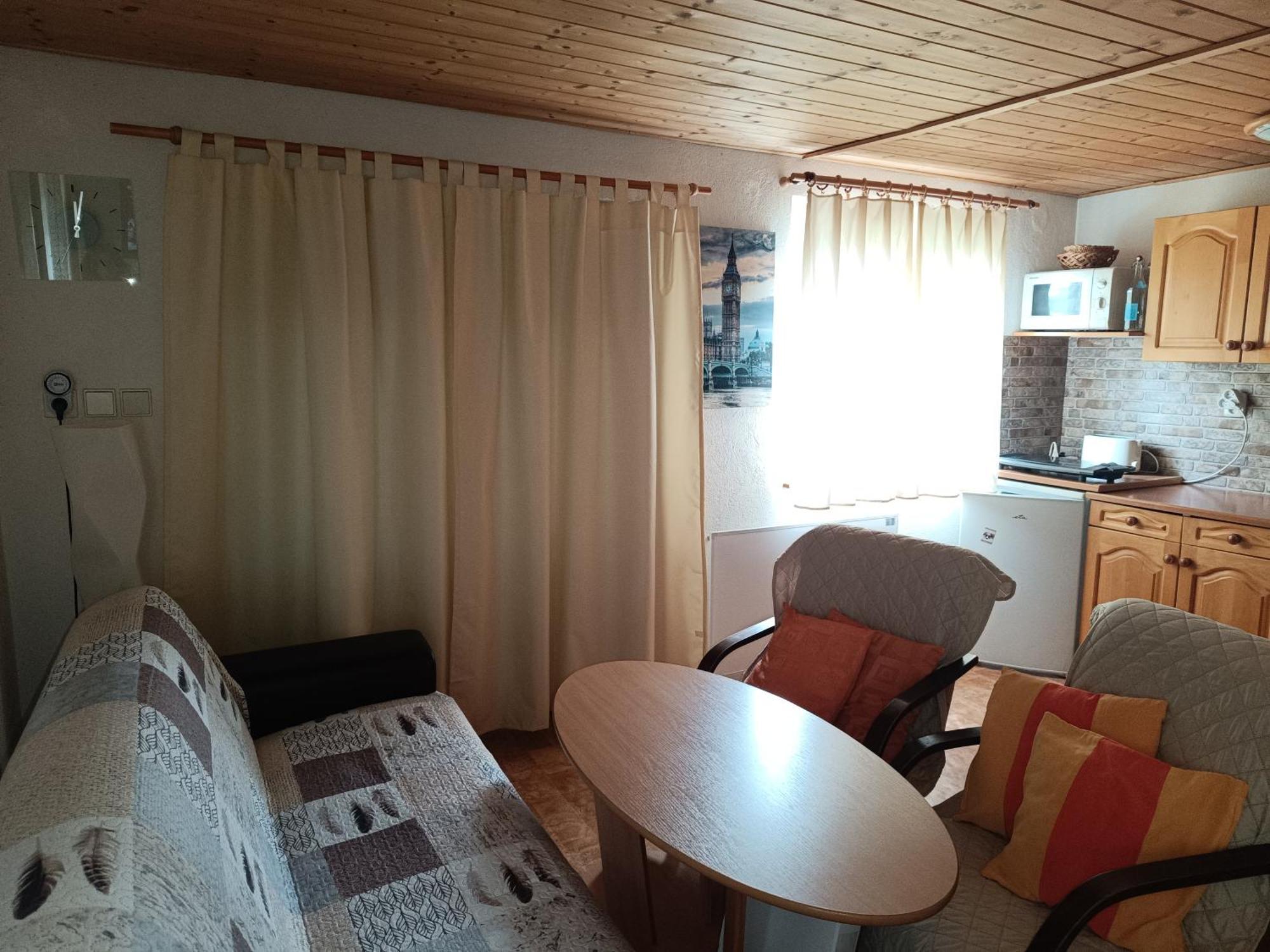 Chata Lazne Evzenie Klášterec nad Ohří Esterno foto