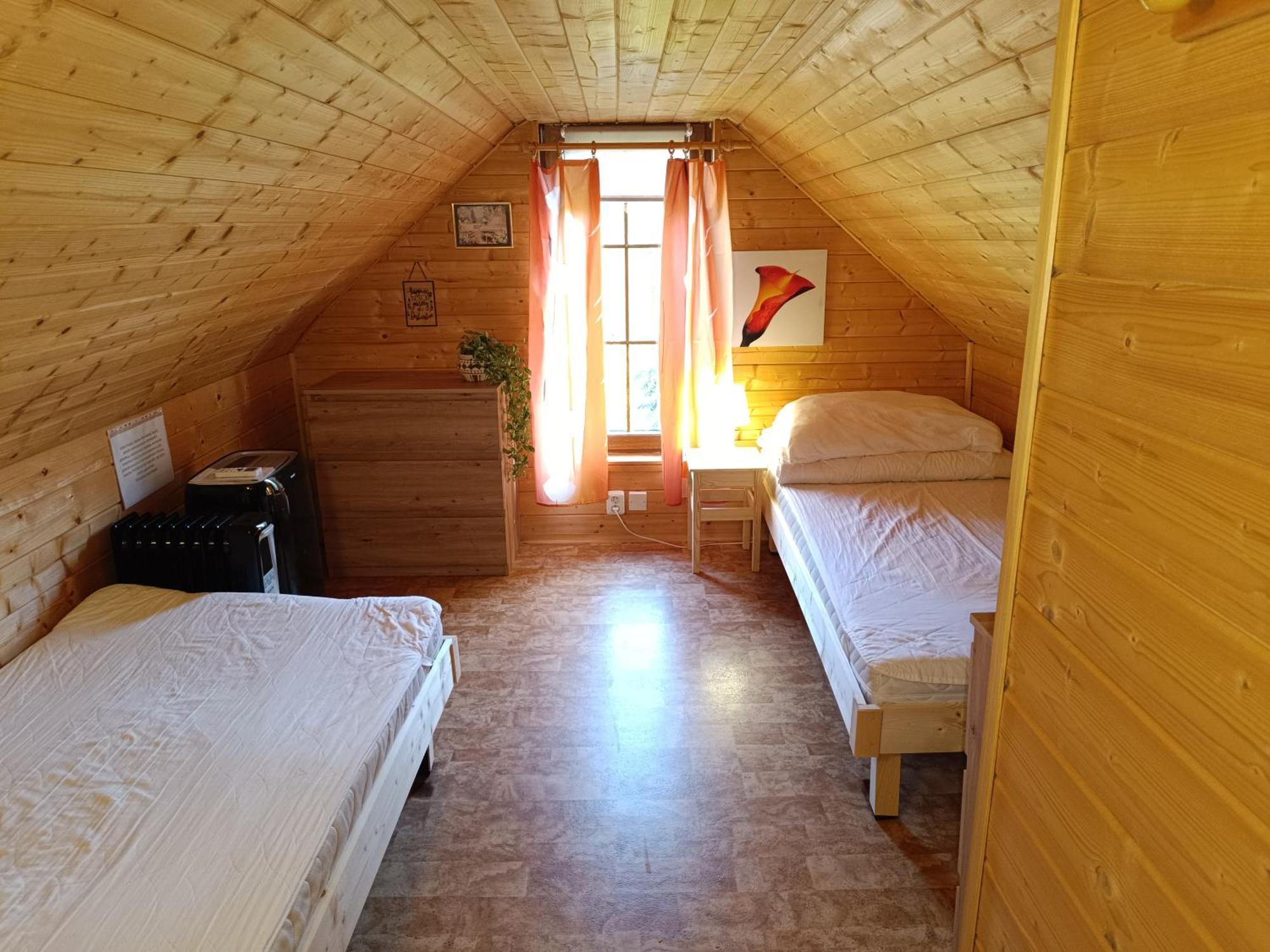 Chata Lazne Evzenie Klášterec nad Ohří Esterno foto