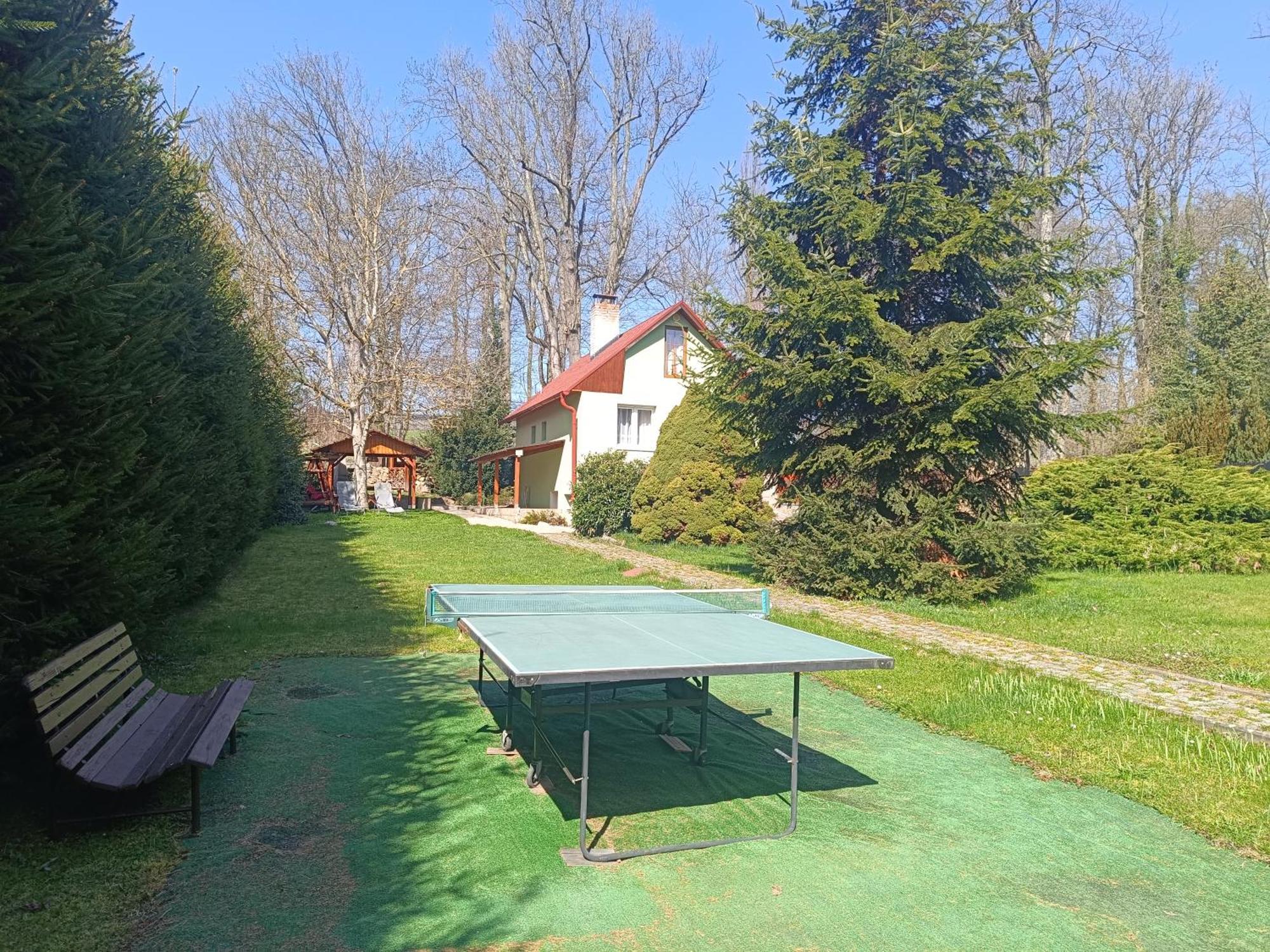 Chata Lazne Evzenie Klášterec nad Ohří Esterno foto